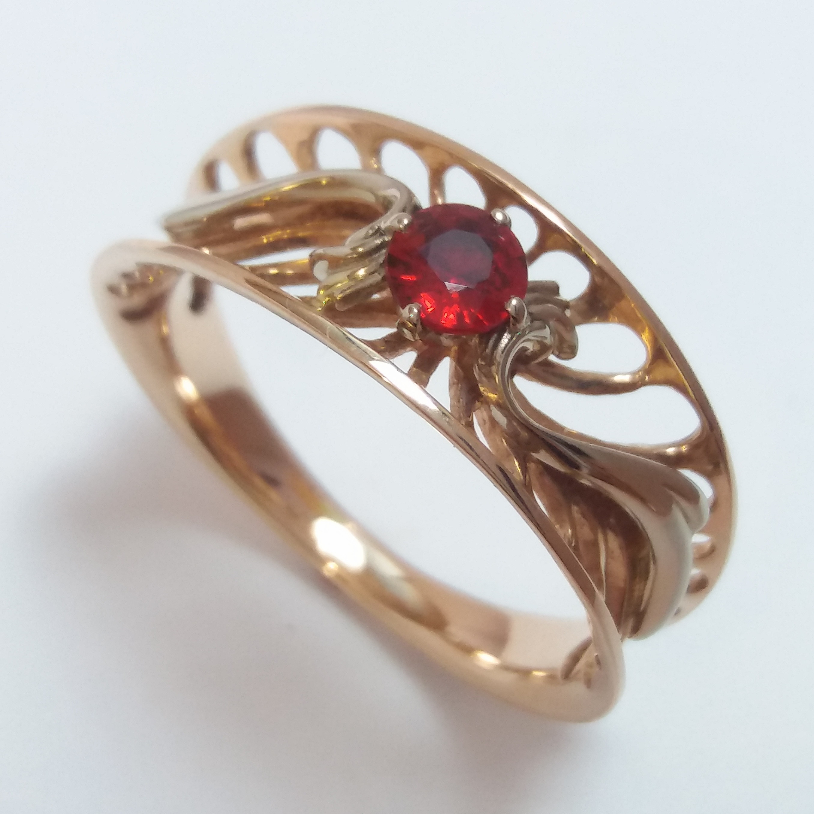 14K GOLD RING GENUINE SAPPHIRE